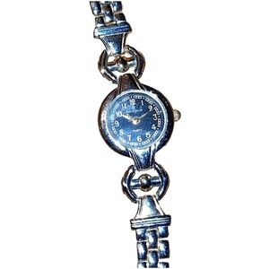 WOMENS WATCH BY DANIEL DAVID